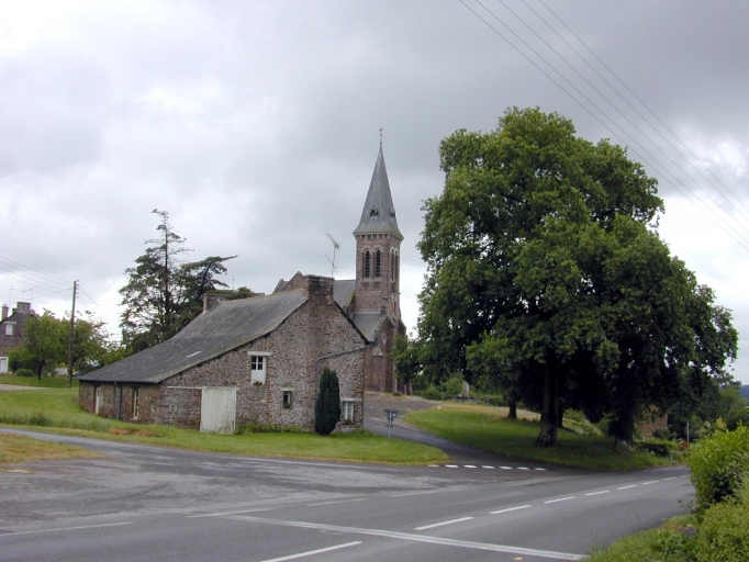 Le centre du village : vue générale nord ; Le Thélin : le centre du village