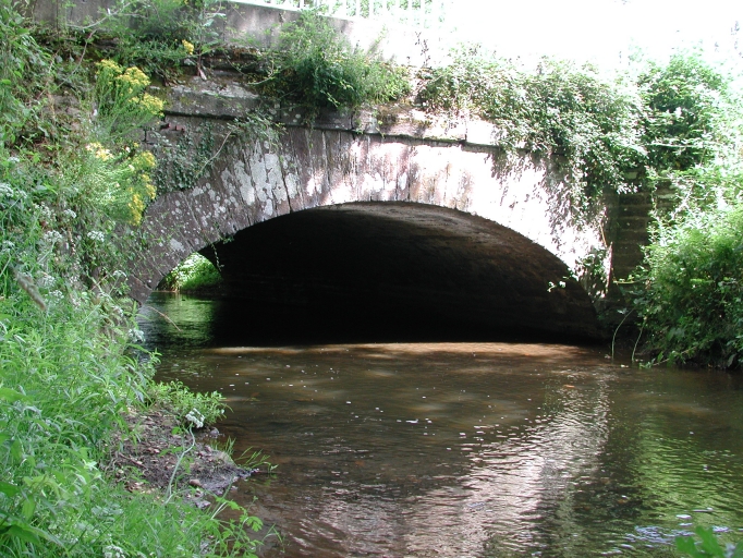 Vue générale sud ; Le Pont du Secret : pont routier