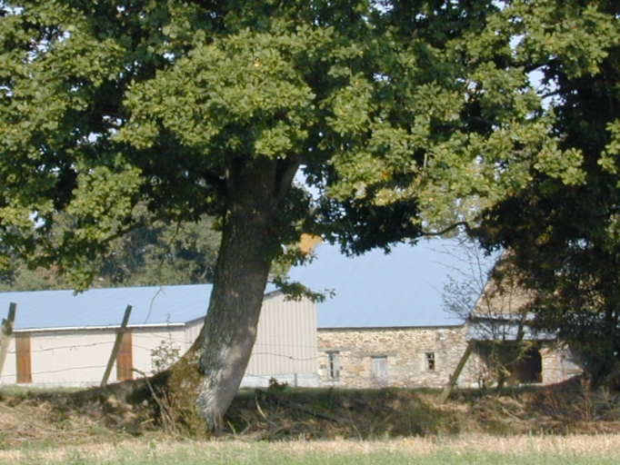 Vue partielle du logis