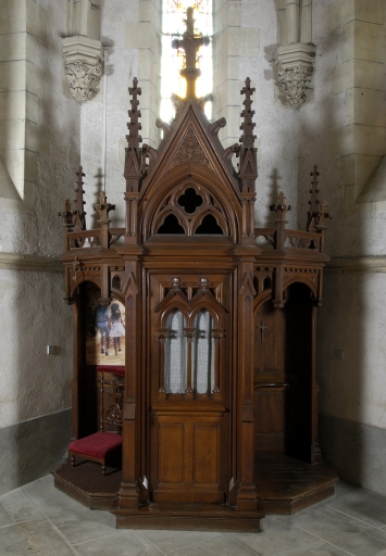 Vue générale d'un confessionnal