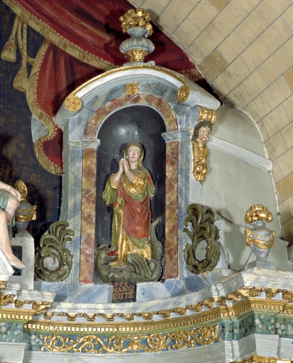 Statue : Sainte Marguerite (Pluméliau fusionnée en Pluméliau-Bieuzy en 2019) ; Maître-autel, tabernacle et retable (Pluméliau fusionnée en Pluméliau-Bieuzy en 2019)