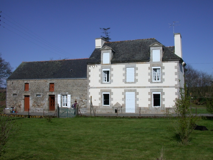 Vue générale ; Talforest d'en Haut, ferme avec logis de type ternaire