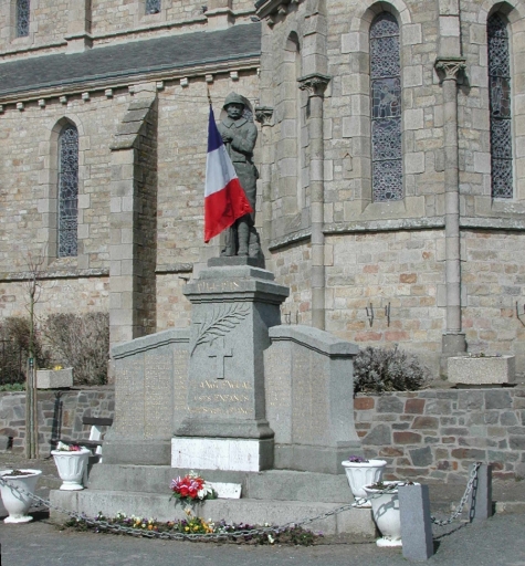 Planguenoual, le Bourg. Le monument aux morts (Louis Charpentier) ; Vue générale du monument aux morts, 1924 (Charpentier Louis)