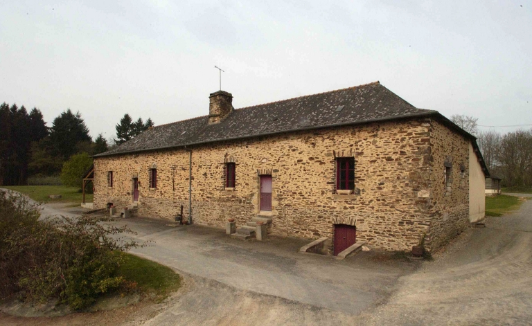 Vue générale sud est ; Launay