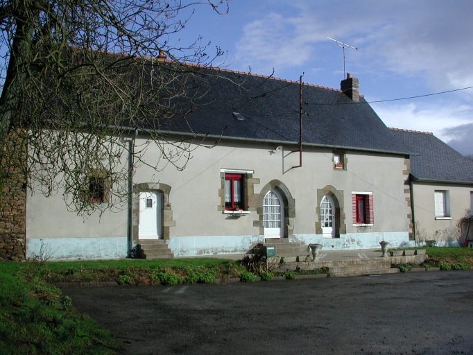 Vue générale sud ; Voloir