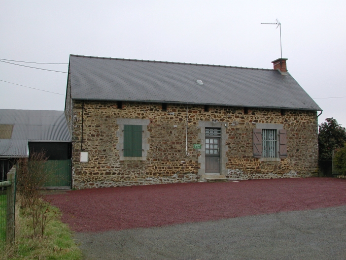 Vue générale sud ; le logis