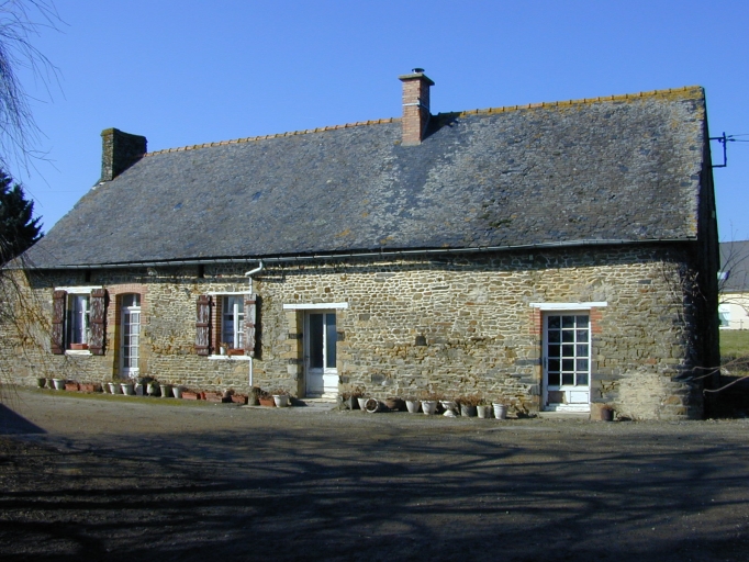 Le logis : vue générale sud