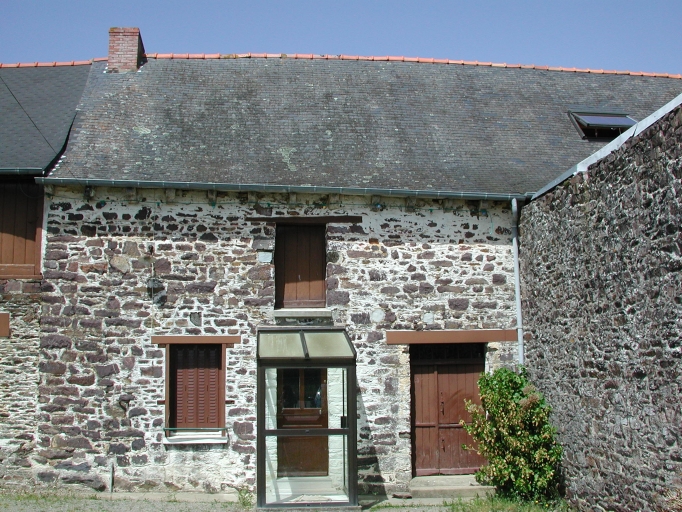 Façade sud du logis ; Vue générale