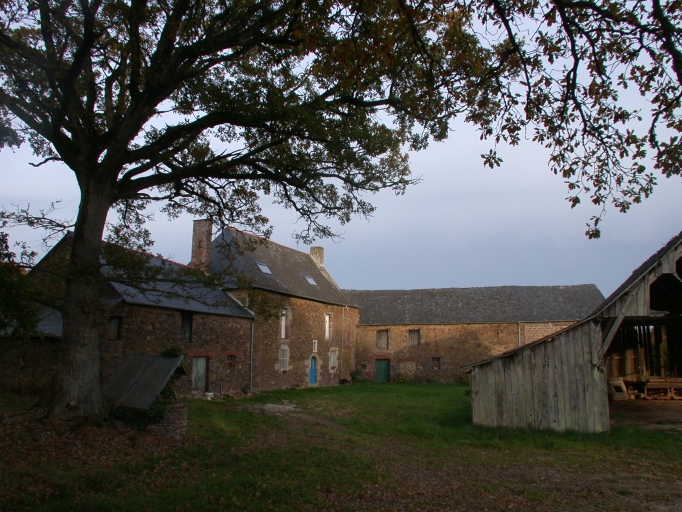 Le manoir de la Ville Eon ; Vue générale ; Le manoir de la Ville Eon