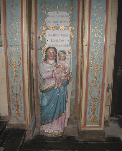 Vue générale de la statue de la Vierge à l'Enfant (IS.MH 1990)