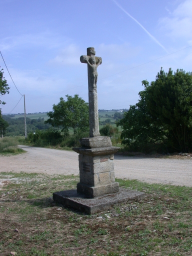 Vue générale ; Croix de Tréviel