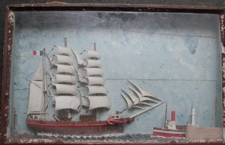 Vue générale d'un diorama représentant un trois-mâts 