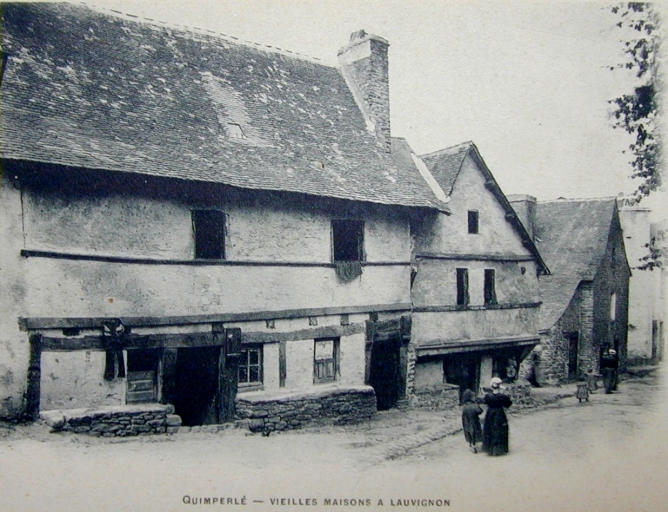 Maisons en pan de bois disparues (rue terre de Vannes). Carte postale, vers 1900