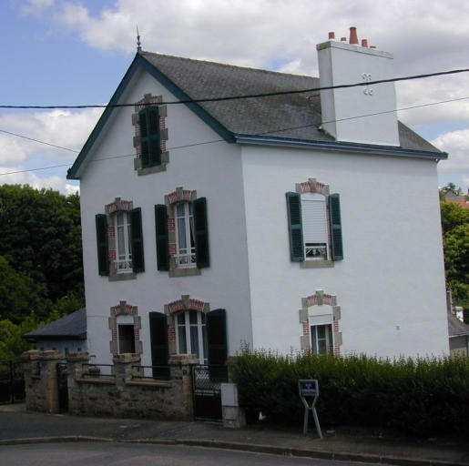 Maison : 1, allée de Kergostiou