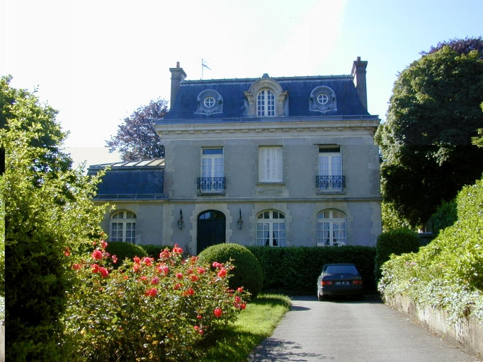 Hôtel particulier : 1, place Gambetta. Elévation nord ouest