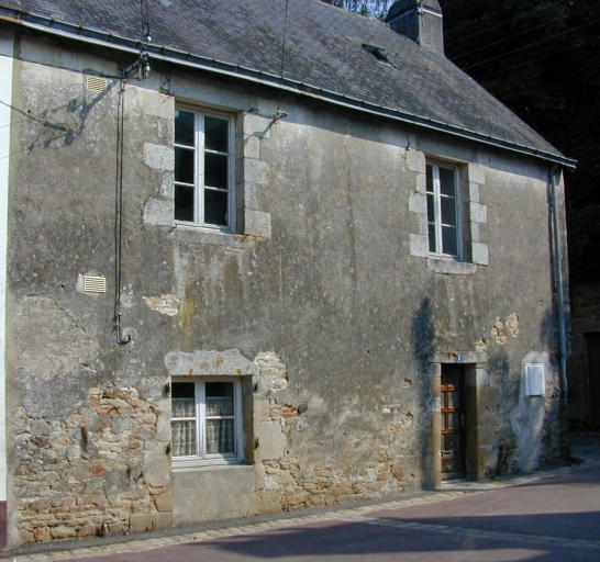 Maison : 4, place Lovignon. Elévation sud