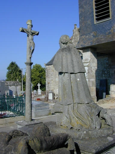 Tombe de François Mazé, vue de dos
