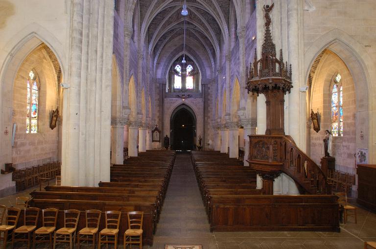 Vue générale vers la nef