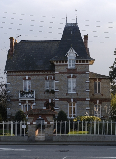 Villa du faubourg de Vitré ; Vue générale nord ; Maison du faubourg de Vitré