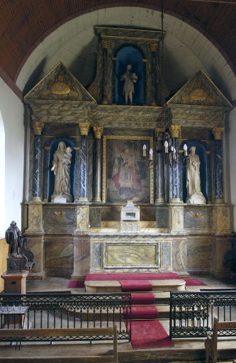 Autel et retable