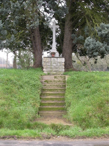 Vue générale de la croix de chemin ; Vue générale de la croix de chemin