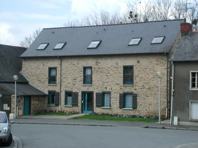 Vue générale sud du bâtiment
