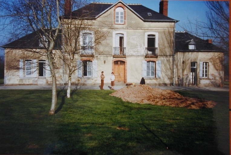 Vue générale de la façade antérieure