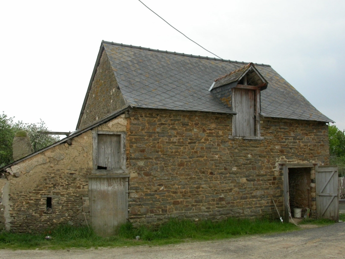 Vue générale ; Maison à la Rembourgère