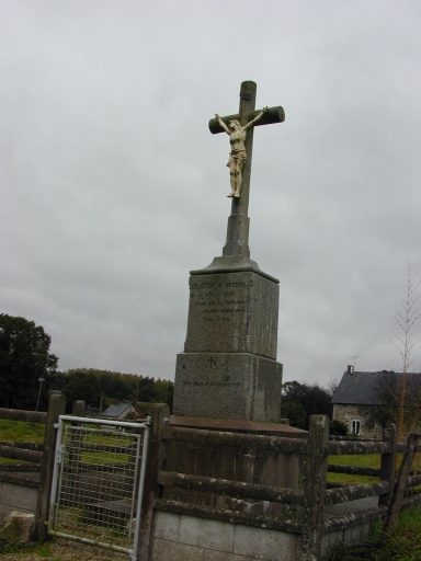 Vue générale du calvaire édifié en 1894 ; Vue générale du calvaire édifié en 1894 : La Planche