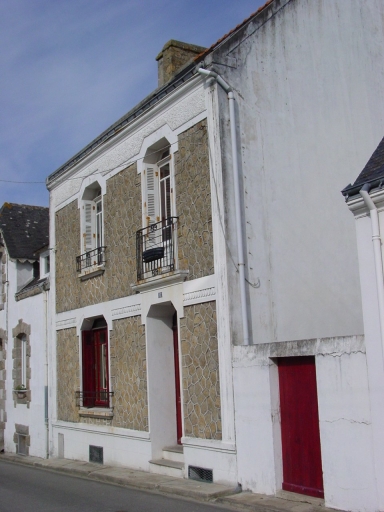 Vue générale ; 12 rue de l'Yser, maison des années 1930.
