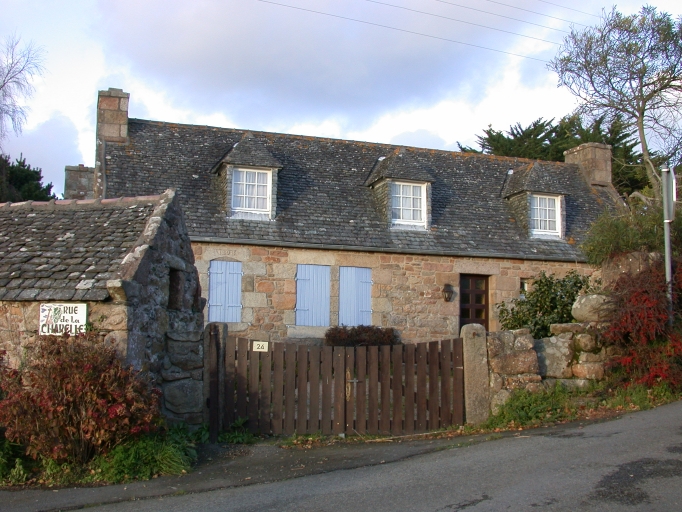 Maison, 24 rue de la Chapelle, le Christ (Trébeurden)