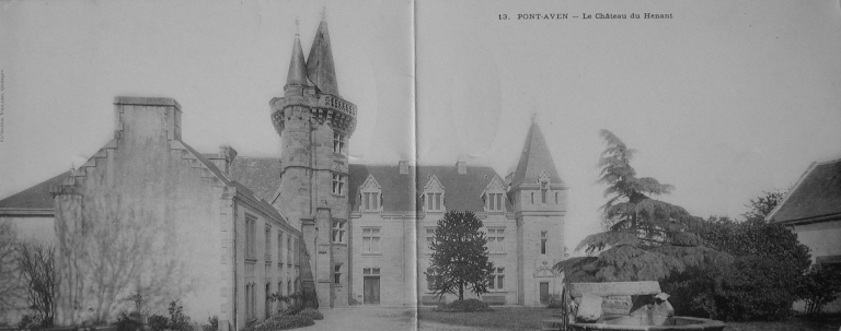 Vue générale sur la cour