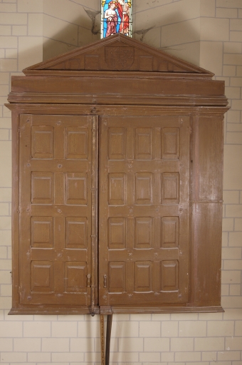 Armoire à bannières