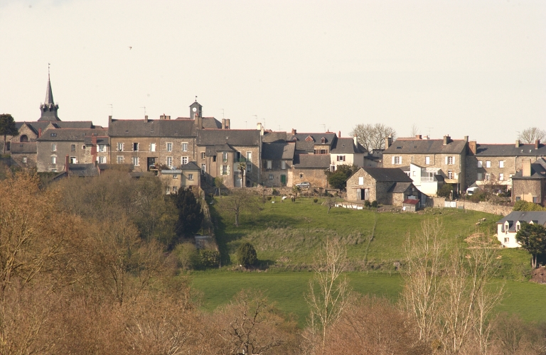 Vue sud du village ; Le sud du village
