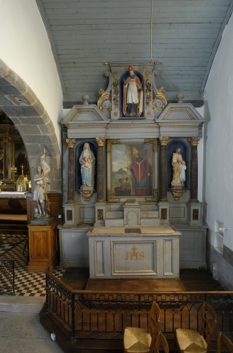 Autel, retable et gradins de l'autel latéral sud