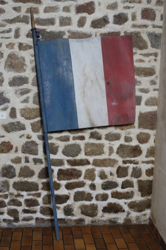 Drapeau en tôle