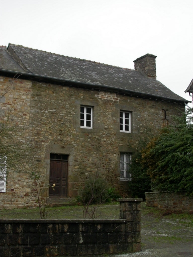 Vue générale sud ; Maison de la rue de la Chapelle