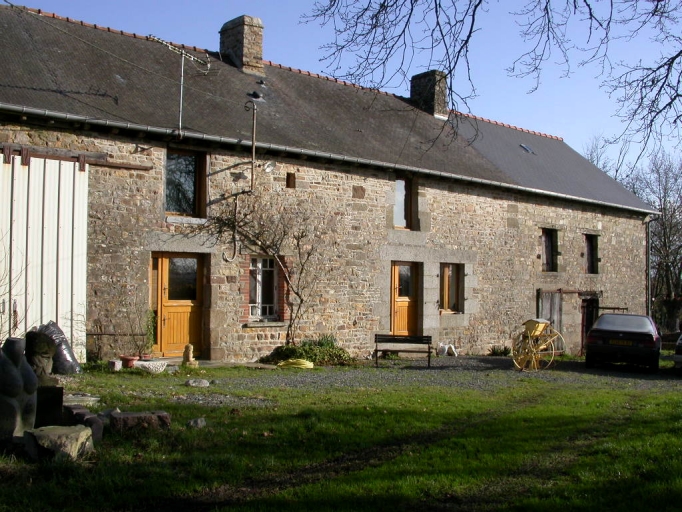 Vue générale sud-ouest ; Ferme de la Barrerie