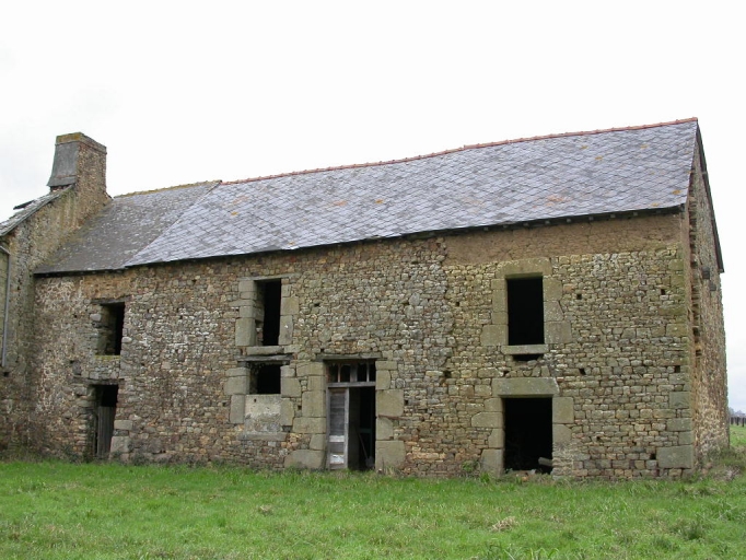 Vue générale sud ; Ferme de la Berthais