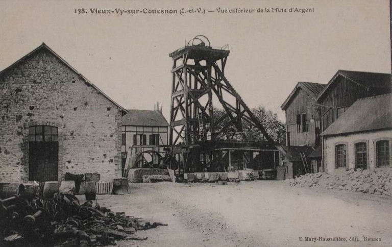 La mine sur une carte postale ancienne