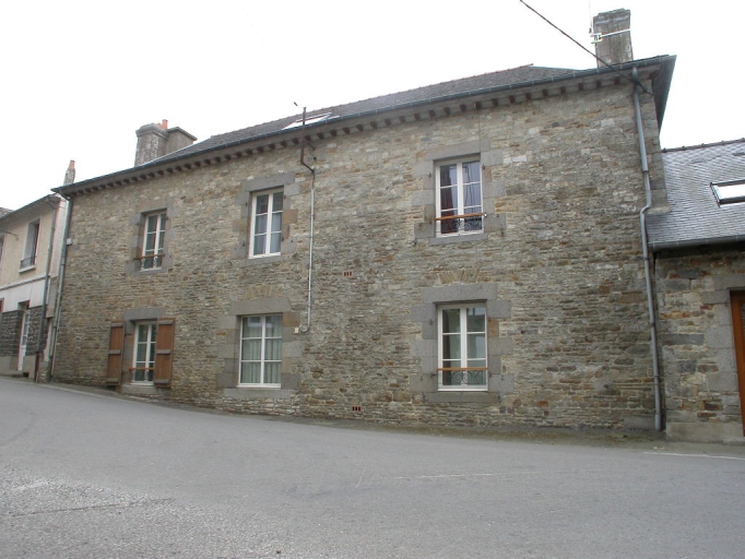 Vue générale nord ; Le numéro 10 avenue du Tertre