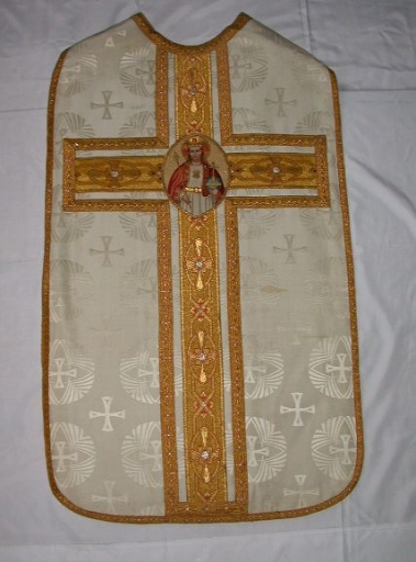 Ornement blanc n°1 : chasuble