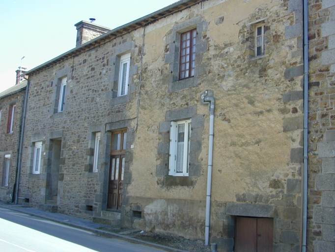 Epicerie (à droite)