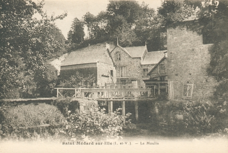Vue de l'ancien moulin ; L'ancien moulin
