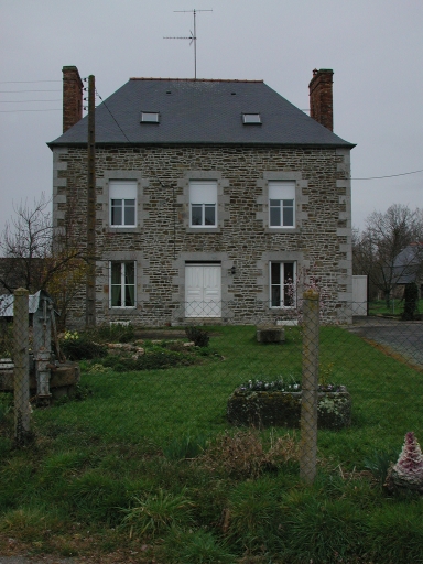 Vue générale de la maison : élévation sud