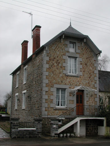 Vue générale de la maison ; Maison : 33 rue Saint Nicolas