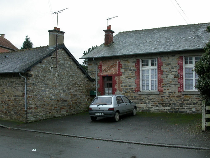 Vue générale ; Ancienne école