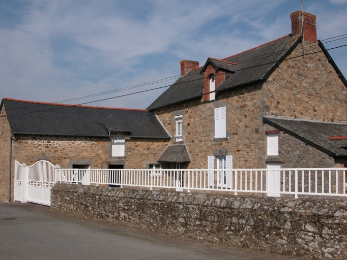 Ferme, la Poterie (Dingé)