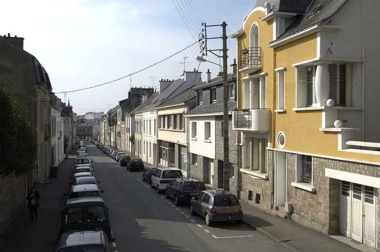 Vue générale prise vers le sud. ; Rue Olivier de Clisson, vue générale prise vers le sud.