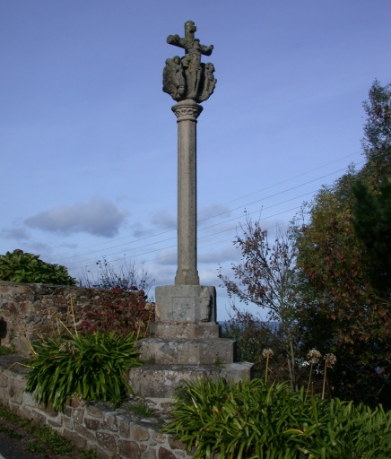 Vue générale ; Perros-Guirec, Trestrignel. Calvaire (1ère moitié du 16ème siècle)